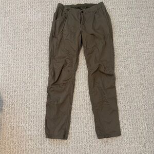 Arc’teryx Cotton Hiking Olive Green Pants